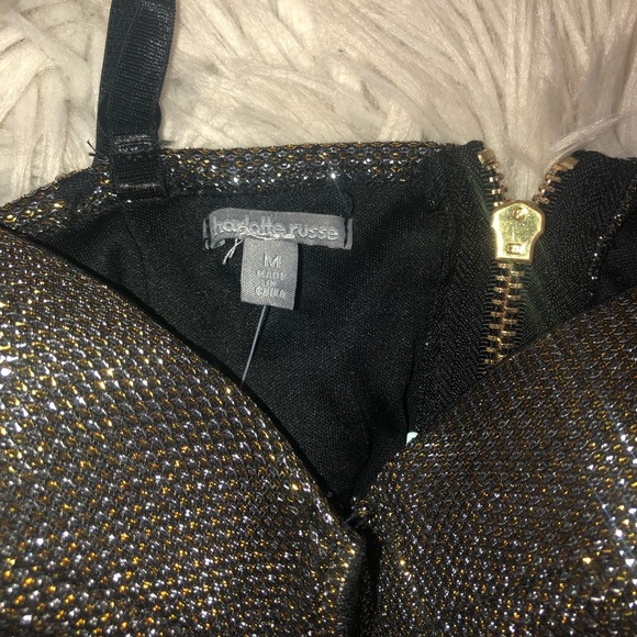 Shiny crop top 😍 - Picture 4 of 5